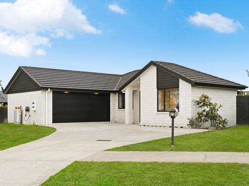 41 North Ridge Drive, Rototuna North