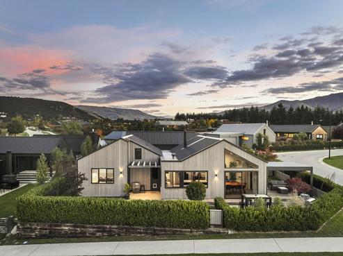 26 Robrosa Street, Wanaka