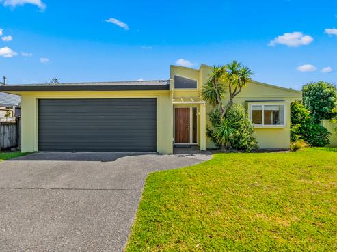 11 Avion Terrace, Raumati Beach