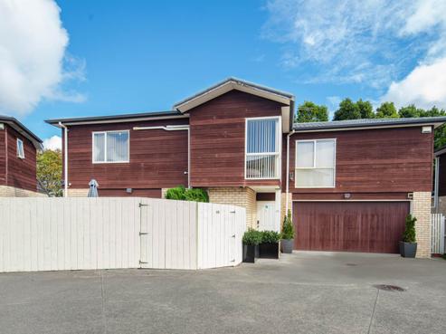 66 Dale Crescent, Pakuranga