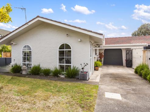 25B Olive Terrace, Paraparaumu Beach