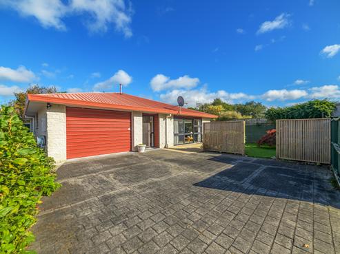 416A Botanical Road, West End