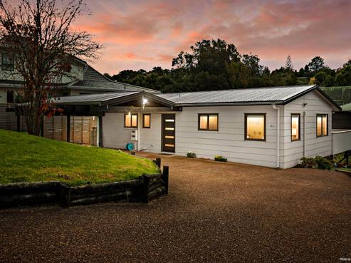 1/8 Fitzwilliam Drive, Torbay
