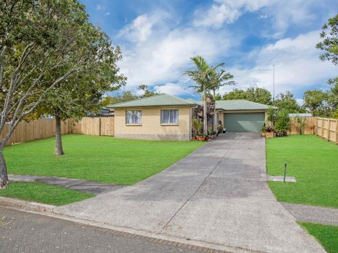 9 Hawkley Close, Flat Bush