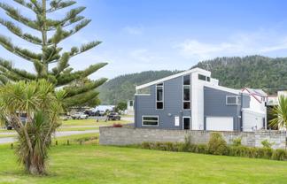 623B Harbour View Road, Whangamata