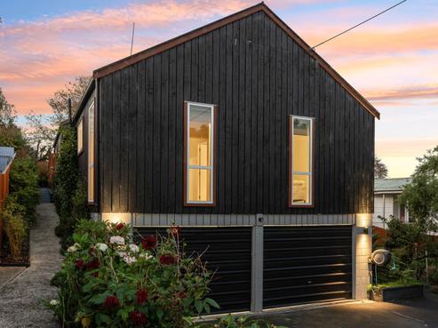 50 Hawthorn Avenue, Mornington