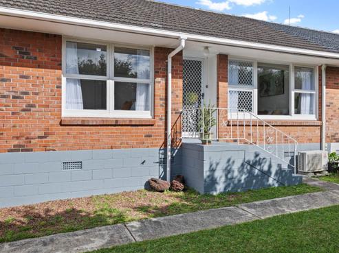 2/33 Dominion Street, Takapuna