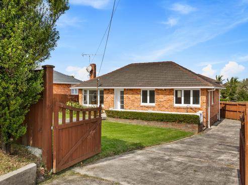 12 Toru Street, Te Atatu Peninsula