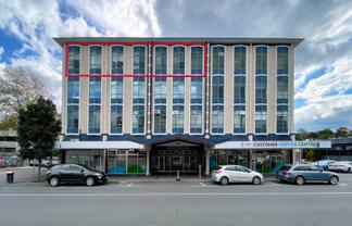 219sqm CBD office with boardroom