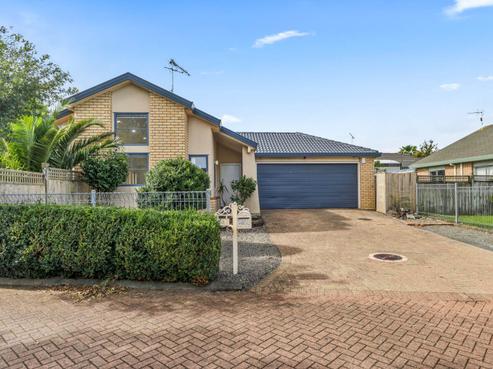 63 Sheriff Place, Randwick Park
