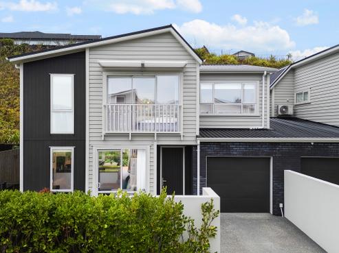 29 Sanremo Lane, Stanmore Bay