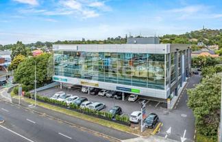 MODERN OFFICE SPACE IN PRIME GREENLANE LOCATION