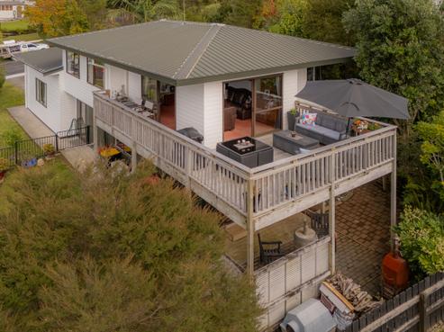 55 Windsor Drive, Tairua