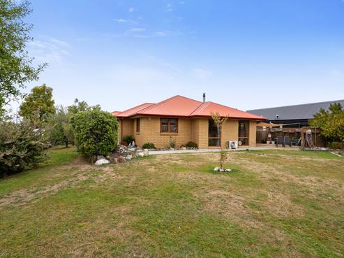 24 Hewson Crescent, Lake Hawea