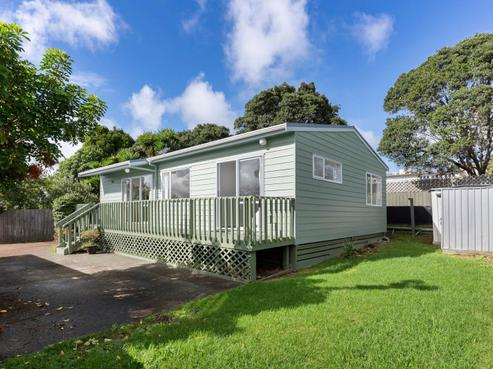 3/5 Fifth Avenue, Mount Albert