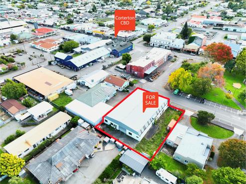 50 Memorial Square, Carterton
