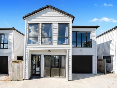 10D Margaret Street, Papakura
