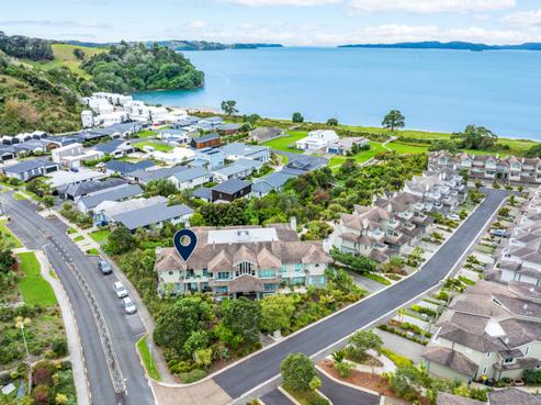 9 Little Compton Mews, Snells Beach