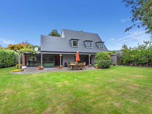 24 Highland Place, Avonhead