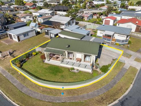 100B Sharyn Place, Whangamata