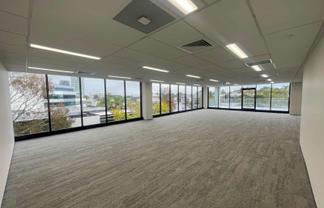 Excellent Central Takapuna Office Available