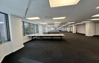 Modern Office - Fantastic Location