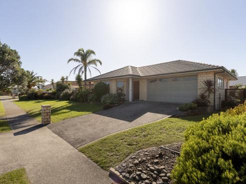 14 Ohuirehe Road, Coastlands