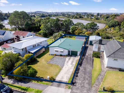 35 Beaubank Road, Kelston