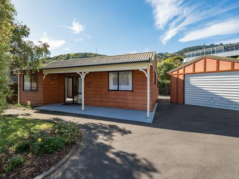 10 Winton Place, Atawhai