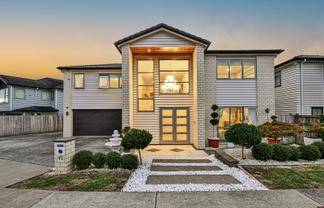 17 Drumbuoy Drive, Flat Bush