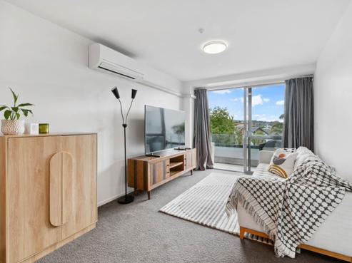 121/17 Link Crescent, Arkles Bay