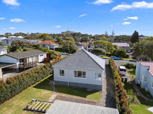 13 Kawau Road, Greenlane