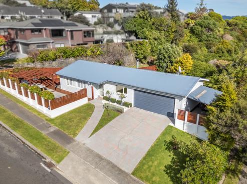 10 Seymour Grove, Kingsley Heights