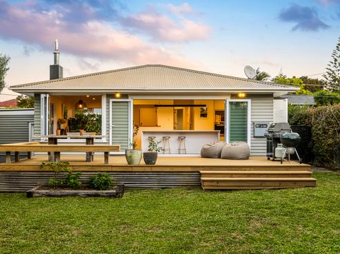 4 Divich Avenue, Te Atatu South