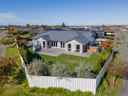22 Hunter Hills Drive, Gleniti