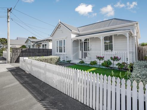 23 Queen Street, Petone