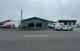 Hastings Showroom and storage