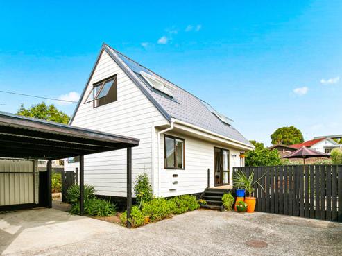 7A Carlton Street, Hillsborough