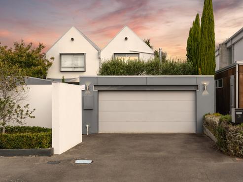 58 Clare Road, Saint Albans