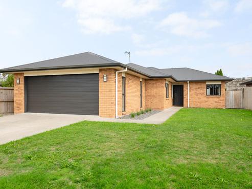11 Shrule Place, Huntington