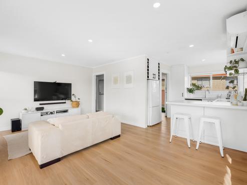 1/1 Dalwhinnie Parade, Highland Park