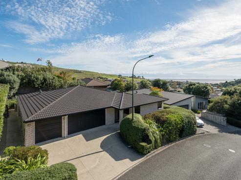 14 Farleigh Street, Atawhai