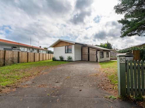80 Saxbys Road, Deanwell