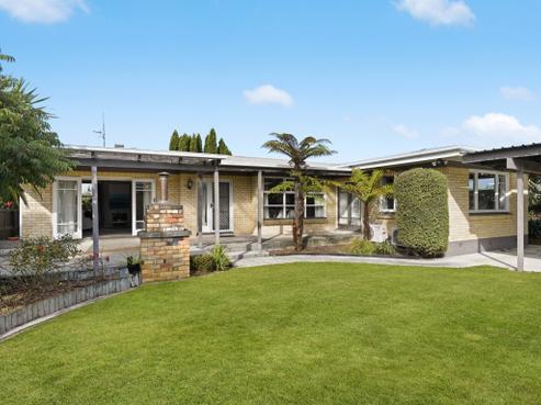 18 Saint Pauls Road, Chartwell