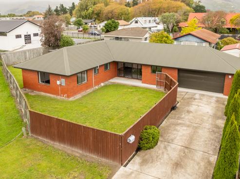 14 Reserve Close, Woolston