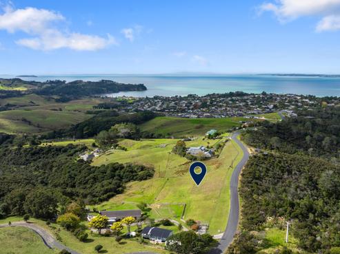 149 Hillcrest Road, Hatfields Beach