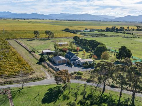 737 Dillons Point Road, Riverlands