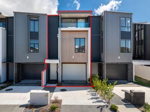 61 Bearing Parade, Long Bay
