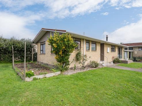 7A Windlesham Place, Wakefield