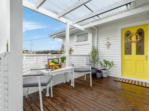 66 Kingswood Road, Brookfield